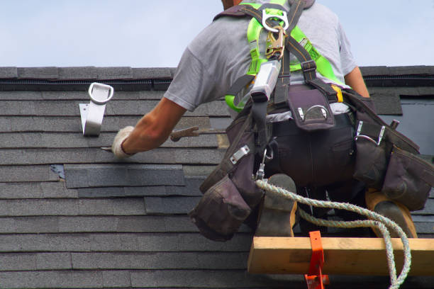 Quick and Trustworthy Emergency Roof Repair Services in Gilberts, IL